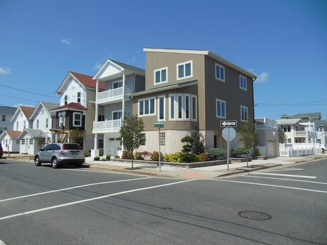 Foto del edificio - 202 N Princeton Ave