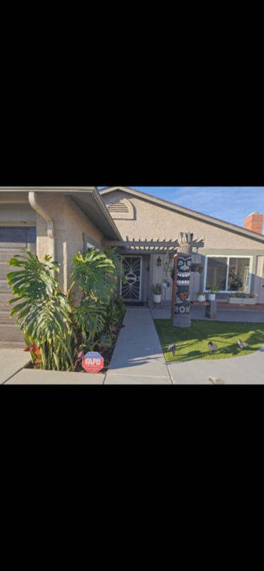 Foto del edificio - 2103 Starburst Ln