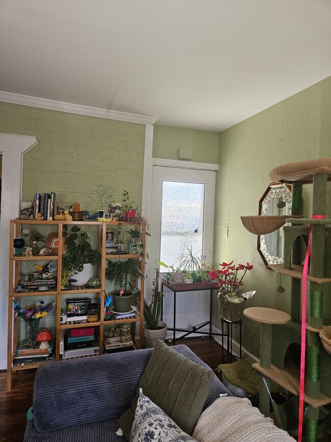 Foto del edificio - 121 N Lancaster St