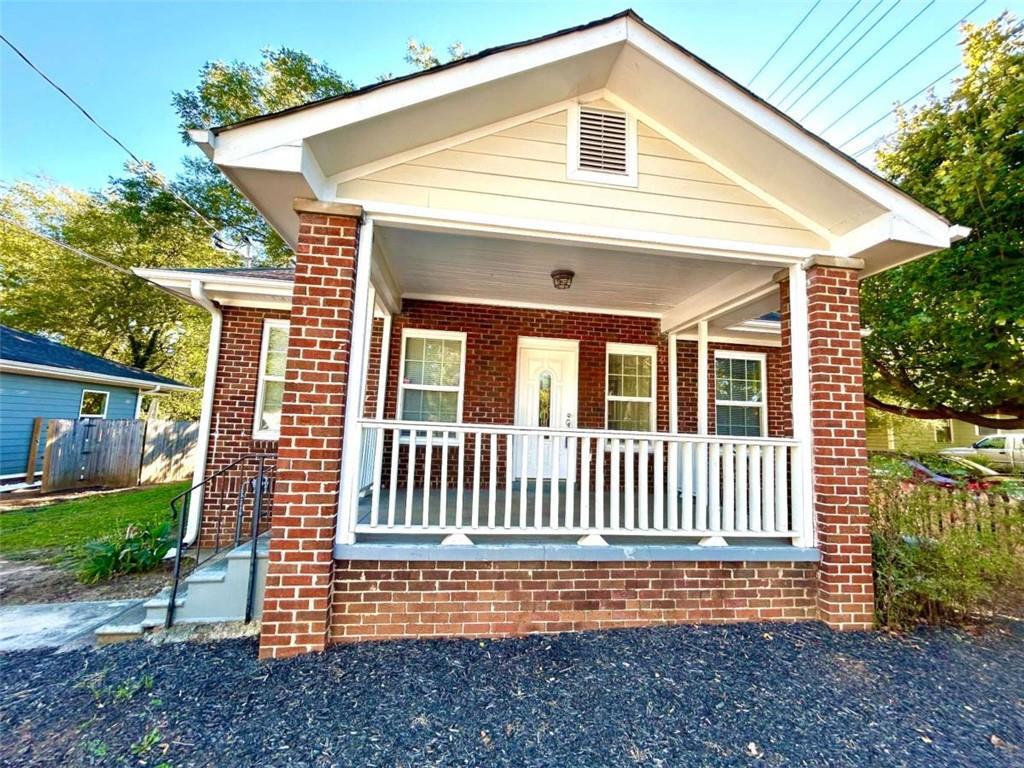 Primary Photo - 1020 Hill St SE