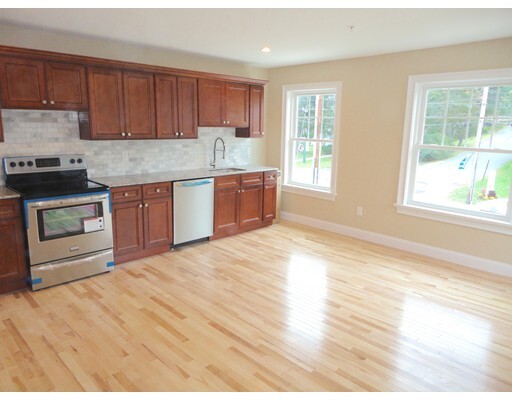 Foto principal - 137 Court St