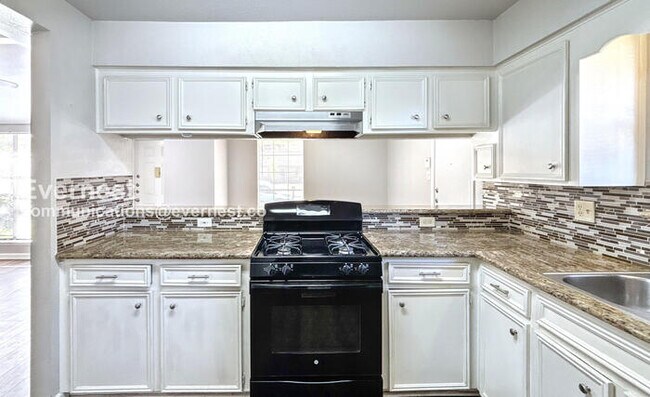 Building Photo - 18710 Clover Glen Ln