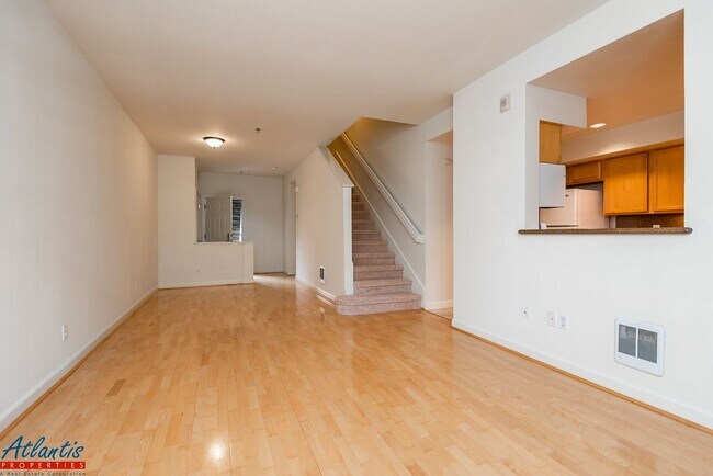 Foto del edificio - Bryant Place Condo | Downtown Mountain View