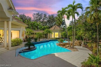 Building Photo - 6599 Glen Arbor Way