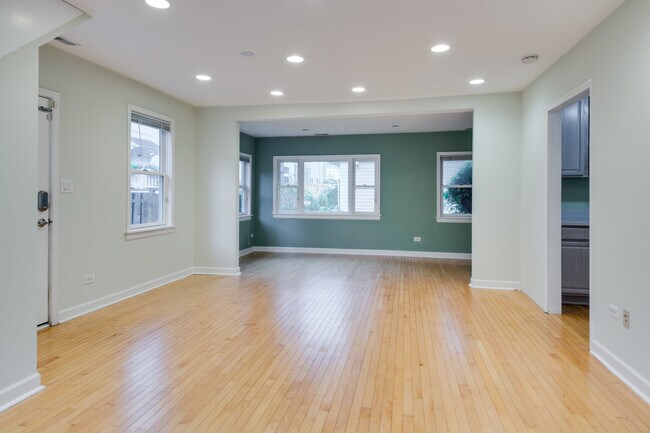 Foto del edificio - 2108 Harrison St