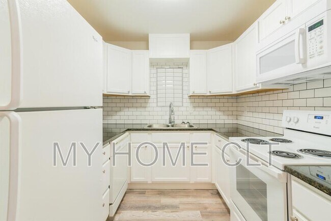 Foto del edificio - 116 Briarcliff Dr