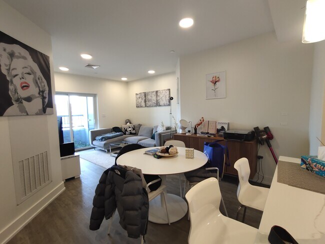 Foto del edificio - 30 Penniman Rd