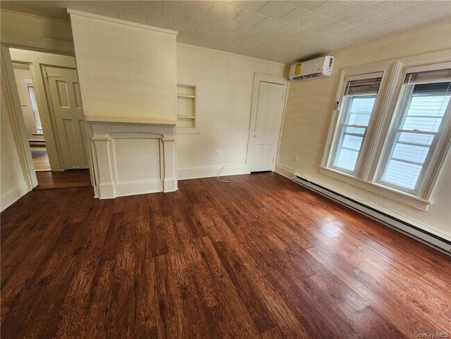 Foto del edificio - 67 Ulster Ave