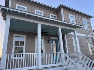 Primary Photo - 99 Double Oak Ave