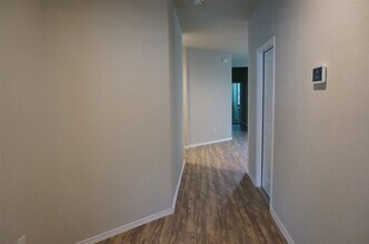 Building Photo - 20911 Iris Bloom St