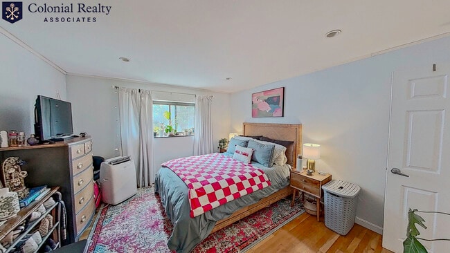 Photo - 15 Walbridge St Apartment