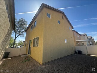 Building Photo - 6757 Twisted Wood Dr