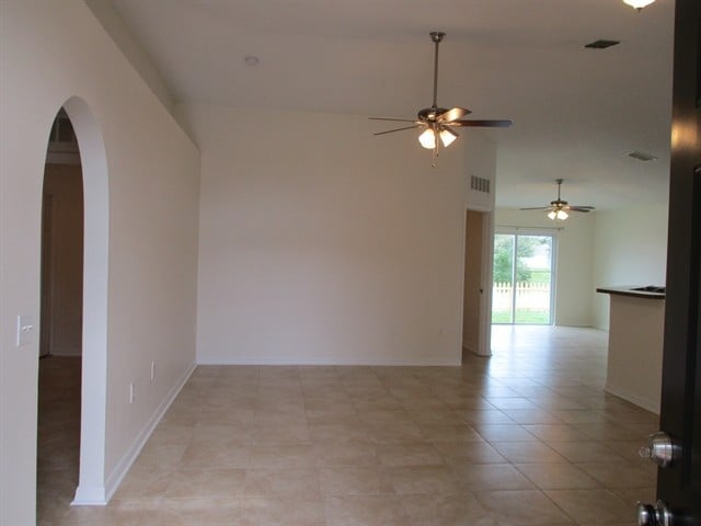 Building Photo - 2201 Pierce Arrow Dr