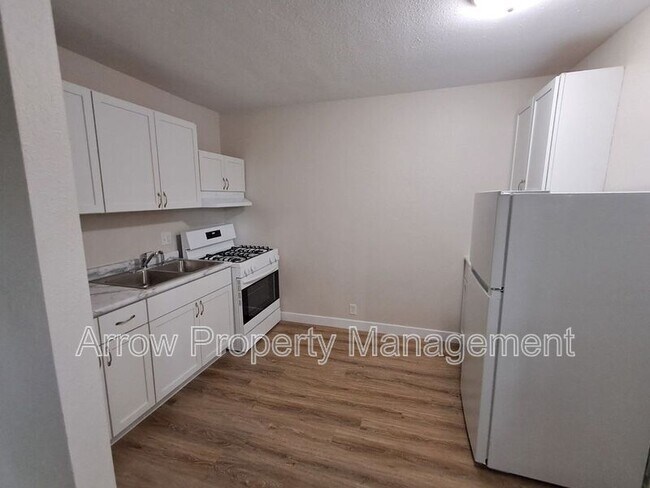 Foto del edificio - 1414 Oakland Rd NE