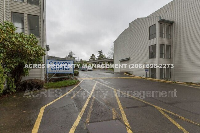 Foto del edificio - 15150 65th Ave S