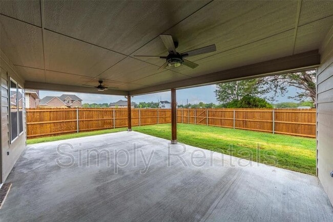 Building Photo - 5007 Peacock Ln