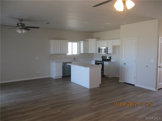 Building Photo - 2149 Gene Autry Dr