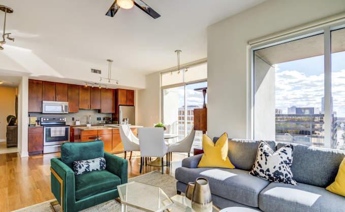 Foto principal - 1 bedroom in Houston TX 77056