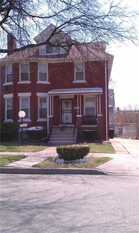 Primary Photo - 224 Holbrook Ave