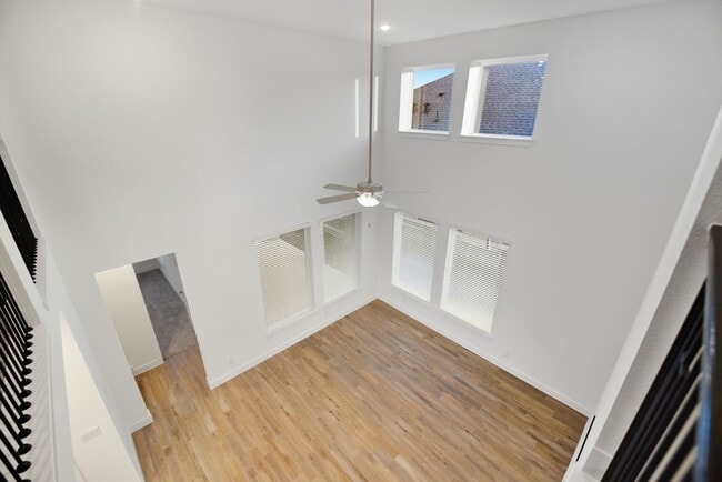 Building Photo - Stunning Two-Story Rental in Elyson