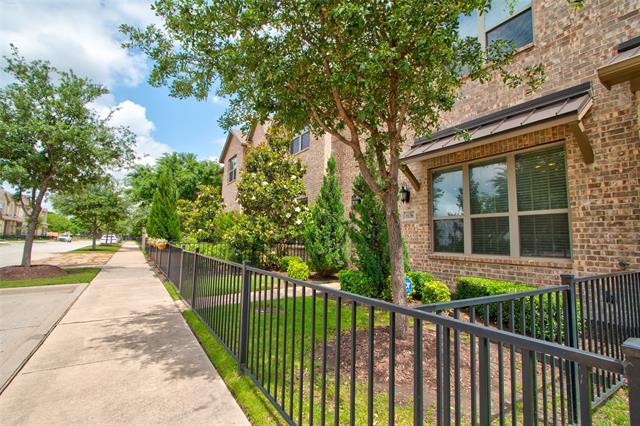 Foto del edificio - 6156 Rilla St