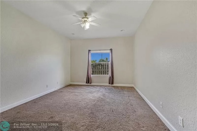 Foto del edificio - 2501 NW 8th St
