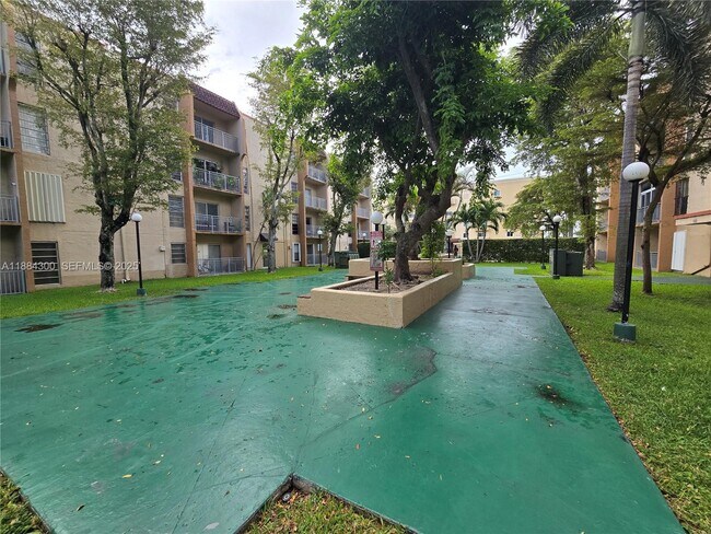 Foto del edificio - 4715 NW 7th St