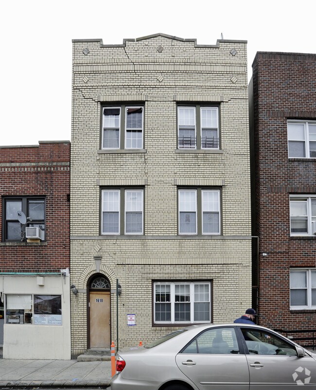 Building Photo - 1618 Bergenline Ave