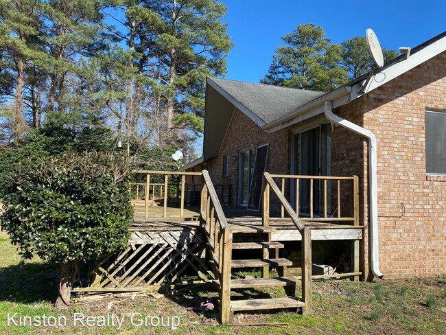 Foto del edificio - 3 br, 2.5 bath House - 2902 Hodges Rd