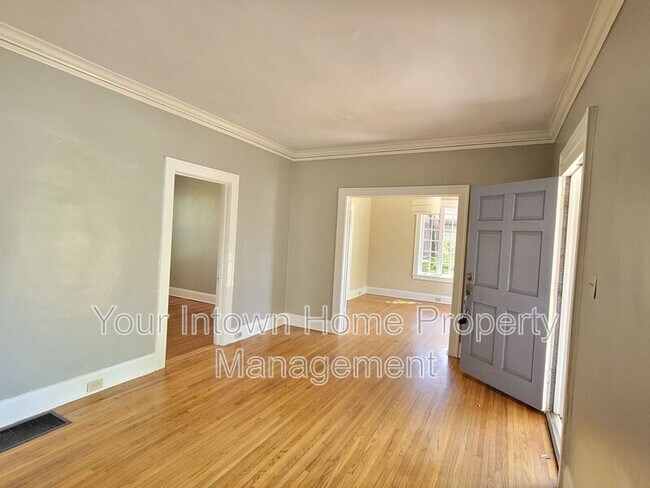 Foto del edificio - 108 Greenwood Pl