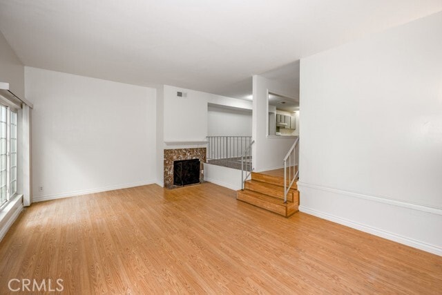Foto del edificio - 11834 Gilmore St