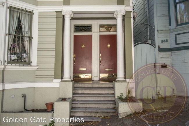 Building Photo - 975-977 Lombard St