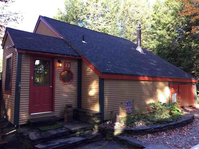 Building Photo - 33 Beech Tree Ln