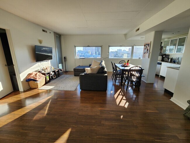 Foto del edificio - 212 Brown St