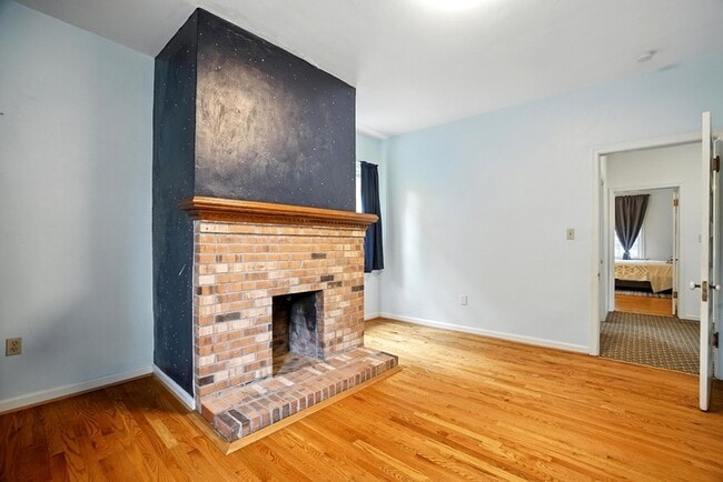 Photo - 700 Raleigh Ave Townhome