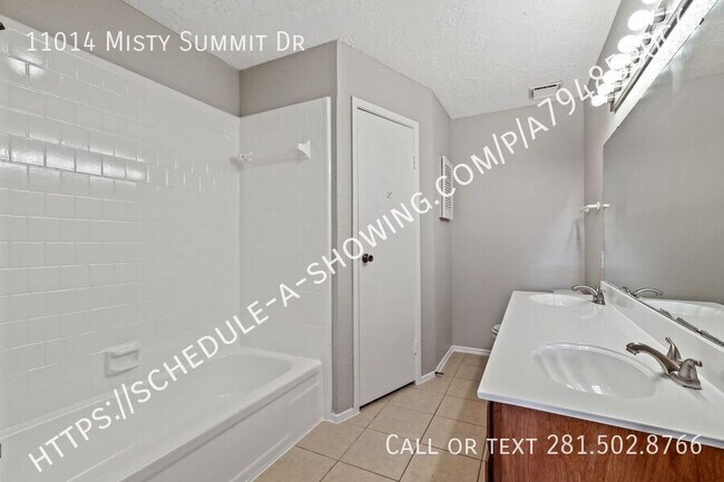 Foto del edificio - 11014 Misty Summit Dr