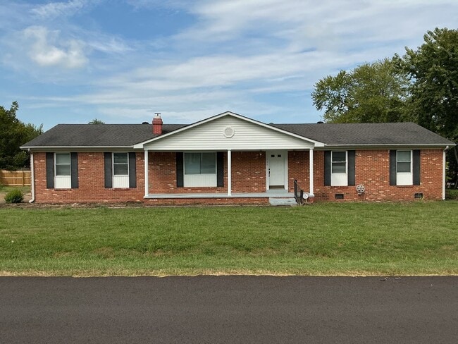 Building Photo - 137 Cheyenne Dr