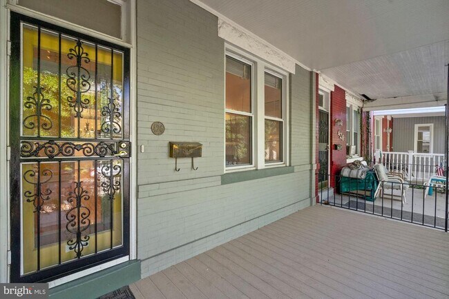 Foto del edificio - 426 Shepherd St NW