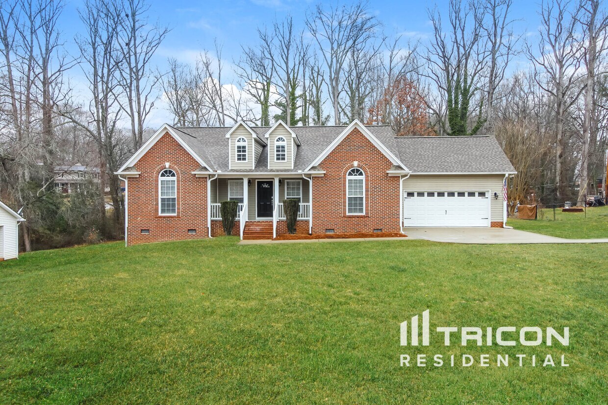 Foto principal - 618 Mountainbrook Drive Boiling Springs SC