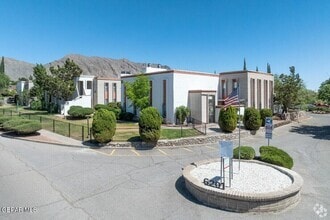 Building Photo - 6201 Escondido Dr