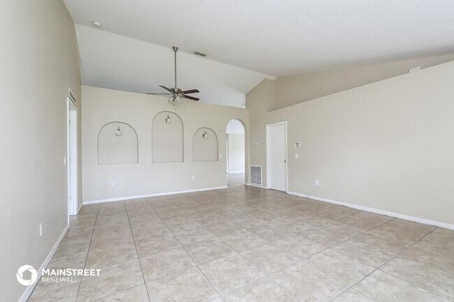 Foto del edificio - 1929 Thorngate Ln, Mascotte, FL 34753