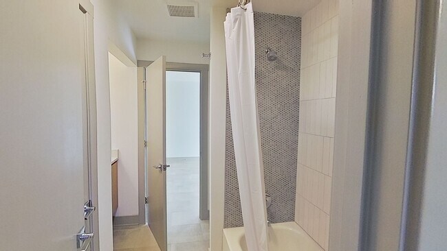 Foto del edificio - 918 10th Ave