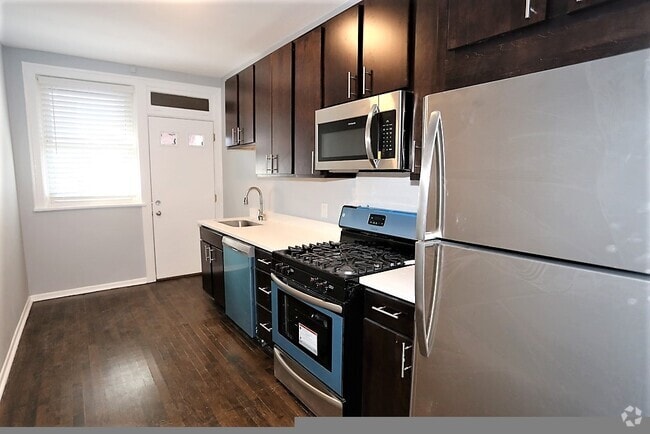 Building Photo - 5306 N Ashland Ave