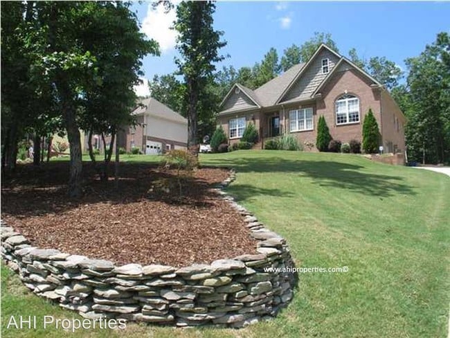 Foto del edificio - 3 br, 2.5 bath House - 180 Grove Hill Drive