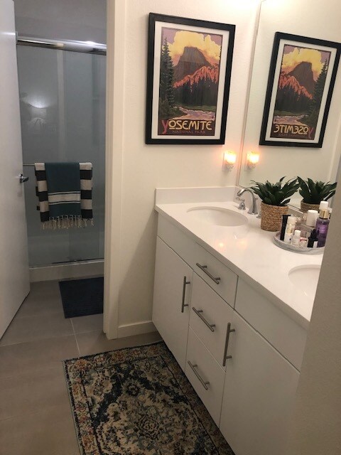 Foto del edificio - 208 Log Pond Ln