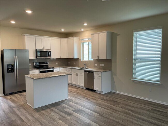 Foto del edificio - 105 Onna St