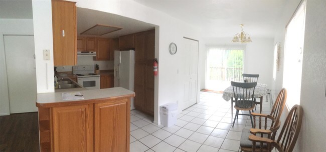 Foto del edificio - 601-721 Deermount St