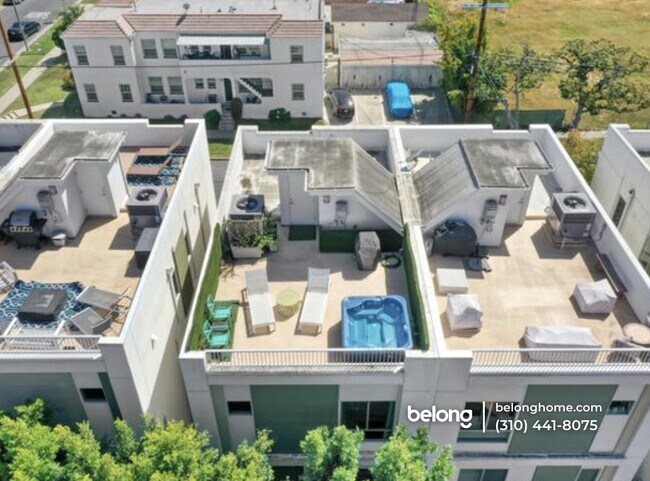 Foto del edificio - 5907 Saturn St