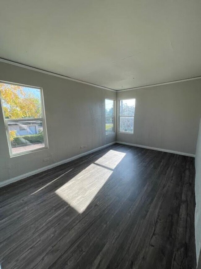 Foto del edificio - Spacious 1 bedroom apartment in the heart of Waco!