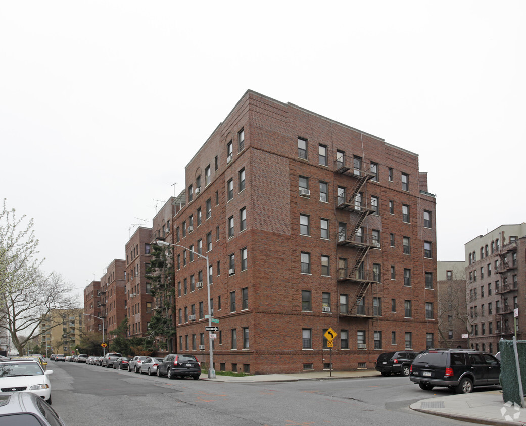 150 Corbin Pl, Brooklyn, NY 11235 - Apartments in Brooklyn, NY ...